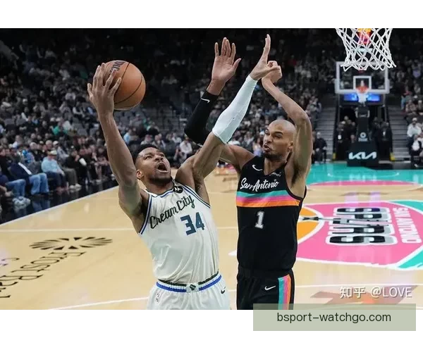 字母哥十年首失季后赛文班加玛刺大胜雄鹿卡斯尔贡献三双 字母哥十年首失季后赛文班加玛刺大胜雄鹿卡斯尔贡献三双